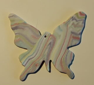 Figurine porcelaine papillon rose, bleu, vert – Image 3
