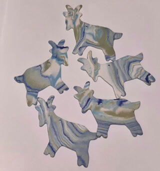 Figurine porcelaine chèvre, nuance, bleu, vert – Image 2