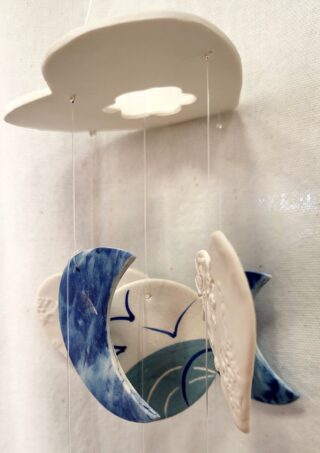 Mobile Carillon porcelaine, cœur, nuage, nuance de bleu – Image 4